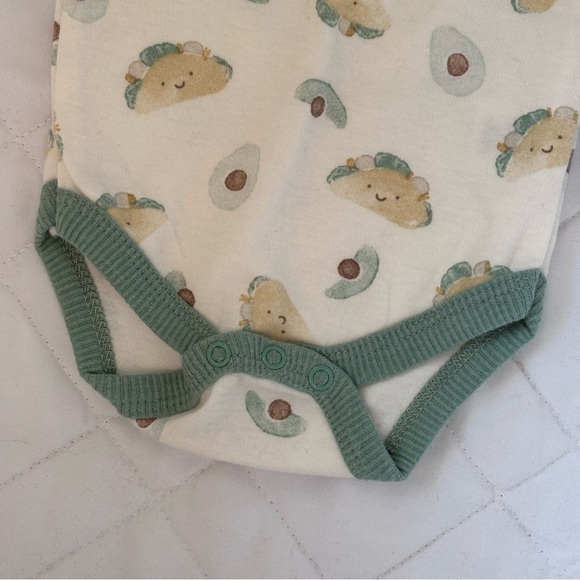 ⭒ 3-6M Kyle & Deena New York Avocado Taco Bodysuit Pastel Unisex Green Trim ⭒ - Picture 2 of 8